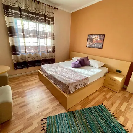 Algo Tirana
